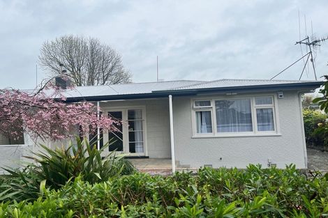Photo of property in 114 Manawatu Street, Hokowhitu, Palmerston North, 4410