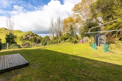 Photo of property in 822 Motukawa Road, Tarata, Inglewood, 4387