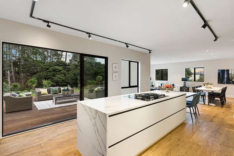 Photo of property in 91 Spur Road, Stillwater, Silverdale, 0993