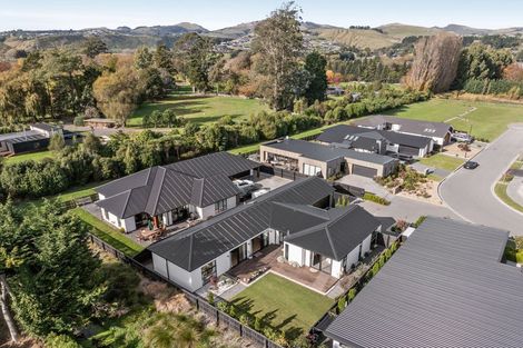 Photo of property in 27 Irvines Track, Halswell, Christchurch, 8025