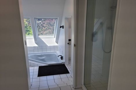 Photo of property in 18 Glenburn Place, Avonhead, Christchurch, 8042