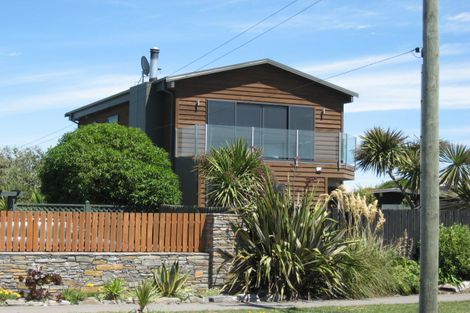 Photo of property in 392 Marine Parade, South New Brighton, Christchurch, 8062