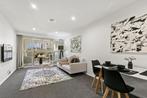 Photo of property in 2e/5 Kent Terrace, Mount Victoria, Wellington, 6011