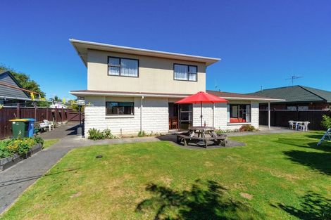 Photo of property in 35 Burn Street, Levin, 5510