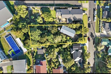 Photo of property in 4 Sunnyview Road, Greenhithe, Auckland, 0632