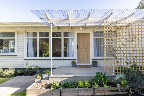 Photo of property in 2/201 Kenilworth Road, Mayfair, Hastings, 4122