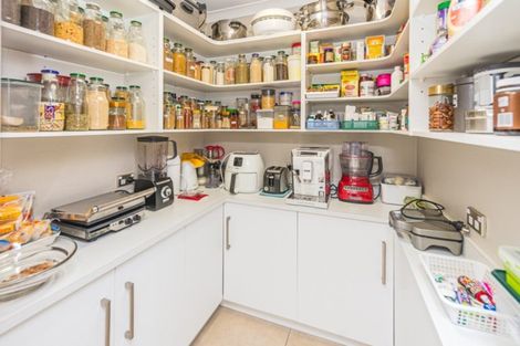 Photo of property in 5 Lithgow Drive, Otamatea, Whanganui, 4500