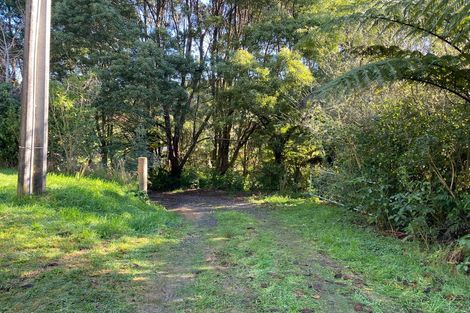 Photo of property in 36 Makahika Road, Levin, 5571