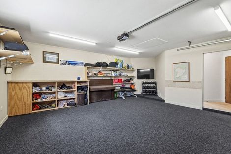 Photo of property in 18 Beulah Avenue, Rothesay Bay, Auckland, 0630