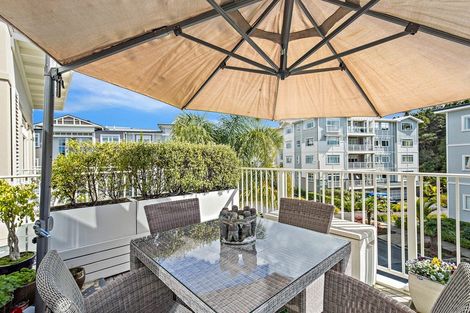 Photo of property in 5 Eaves Bush Parade, Orewa, 0931