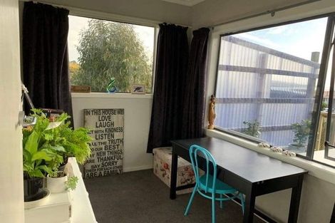 Photo of property in 11 Mason Street, Bluff, 9814