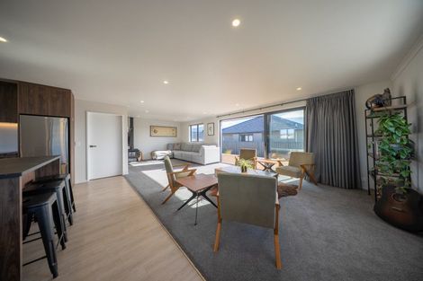 Photo of property in 22 Marakura Drive, Te Anau, 9600