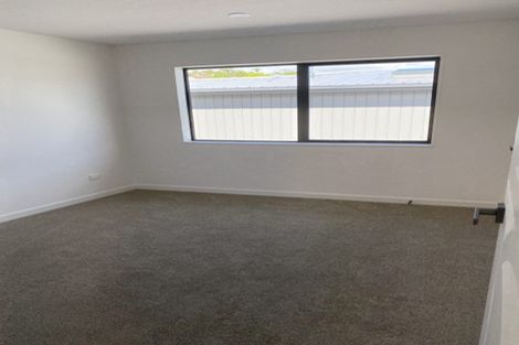 Photo of property in 16 Maika Lane, Birkenhead, Auckland, 0626