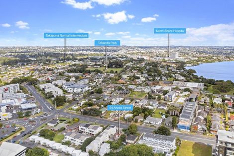Photo of property in 94 Anzac Street, Takapuna, Auckland, 0622