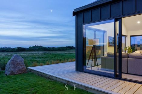 Photo of property in 48 Anderson Park Drive, Waikanae, 5036