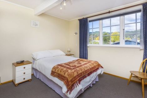 Photo of property in 3 Sunbrae Drive, Silverstream, Upper Hutt, 5019