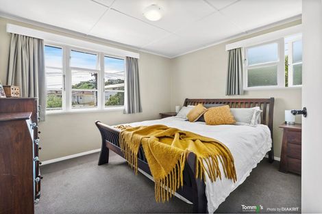 Photo of property in 49 Tukanae Street, Strathmore Park, Wellington, 6022