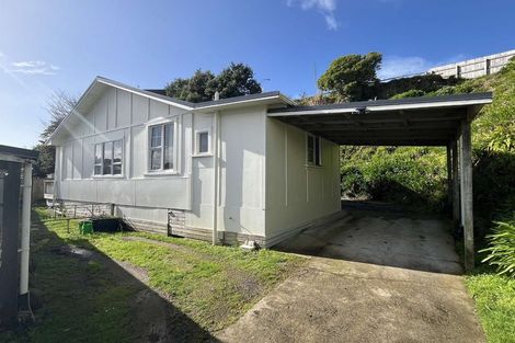 Photo of property in 110a Cook Street, Marfell, New Plymouth, 4310