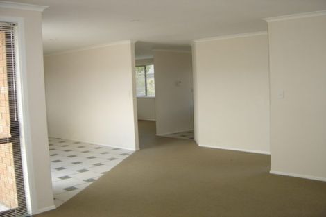 Photo of property in 15 Shankill Place, East Tamaki, Auckland, 2013