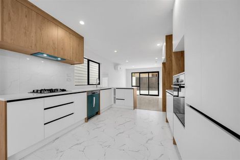 Photo of property in 45c Portadown Avenue, Pakuranga Heights, Auckland, 2010