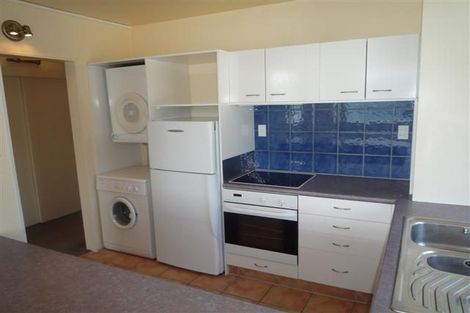 Photo of property in Jerningham Apartments, 20 Oriental Terrace, Oriental Bay, Wellington, 6011