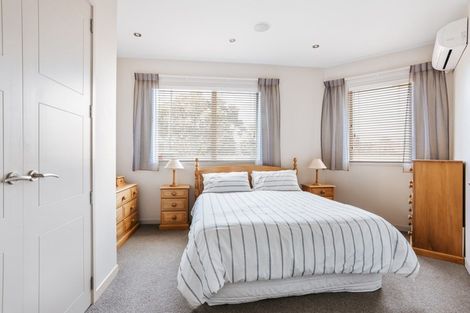 Photo of property in 92 Tuihana Drive, Papamoa Beach, Papamoa, 3118