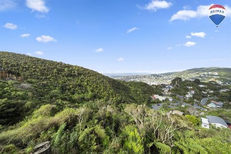 Photo of property in 18au7 Cathie Place, Karori, Wellington, 6012