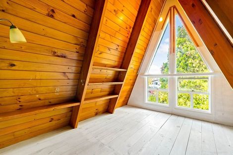 Photo of property in 1 Realm Place, Massey, Auckland, 0614