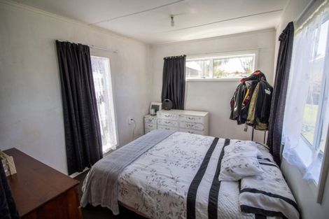 Photo of property in 63 Cook Street, Foxton, 4814