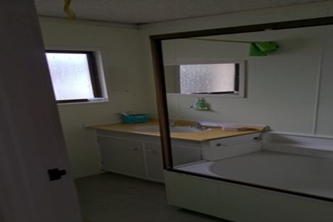 Photo of property in 1/127 Wallace Road, Papatoetoe, Auckland, 2025