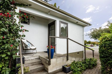 Photo of property in 59a Middle Road, Havelock North, 4130