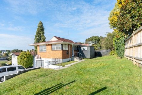 Photo of property in 8 Dunvegan Place, Dinsdale, Hamilton, 3204