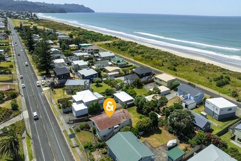 Photo of property in 207 Seaforth Road, Waihi Beach, 3611