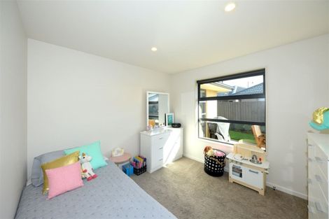 Photo of property in 3 Torrisdale Lane, Broomfield, Christchurch, 8042