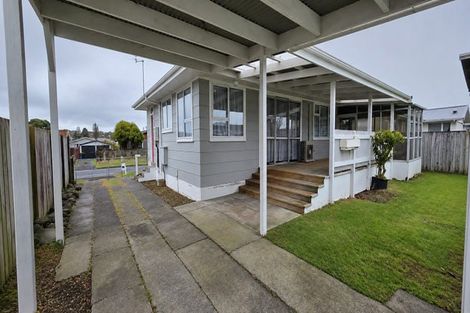 Photo of property in 29 Trelawney Crescent, Westown, New Plymouth, 4310