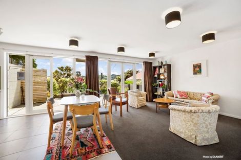 Photo of property in 22 Lawrence Street, Newtown, Wellington, 6021