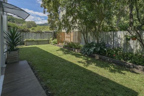 Photo of property in 2/240 Bridge Street, The Wood, Nelson, 7010