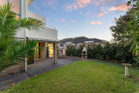 Photo of property in 19 Gilberd Place, Torbay, Auckland, 0630