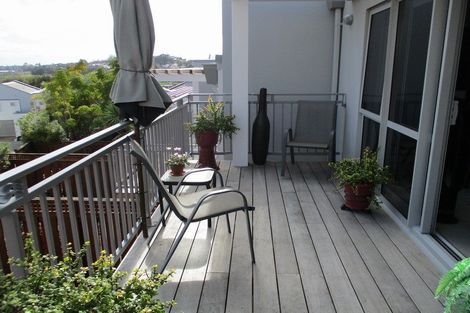 Photo of property in 21/19 Brodie Place, Bethlehem, Tauranga, 3110