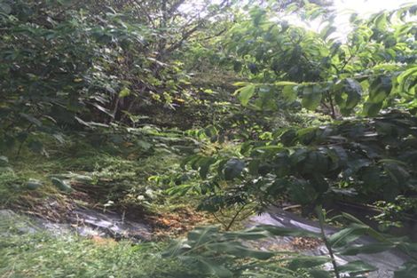 Photo of property in 28 Howard Road, Northcote, Auckland, 0627