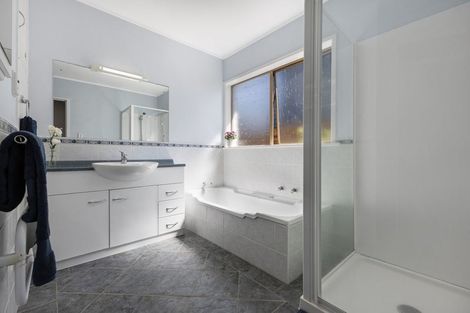 Photo of property in 61 Rosario Crescent, Red Beach, 0932