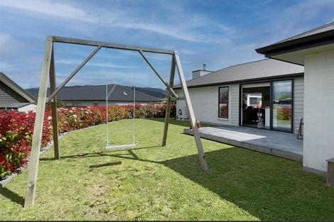 Photo of property in 4 Topping Place, Whitianga, 3510