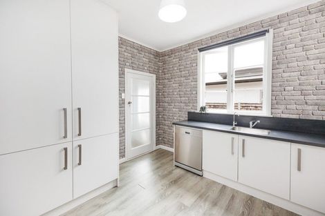 Photo of property in 29 Rongopai Street, Palmerston North, 4414