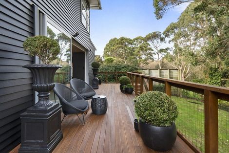 Photo of property in 42 Ruapehu Drive, Fitzherbert, Palmerston North, 4410