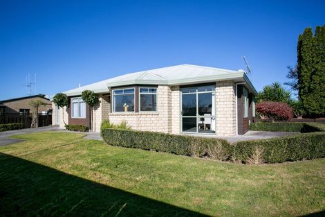 Photo of property in 52 Byron Street, Leamington, Cambridge, 3432