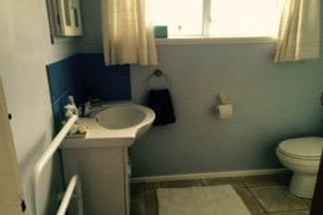 Photo of property in 95a Beresford Street, Bayswater, Auckland, 0622