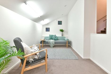 Photo of property in 15a Marigold Place, Mairangi Bay, Auckland, 0630