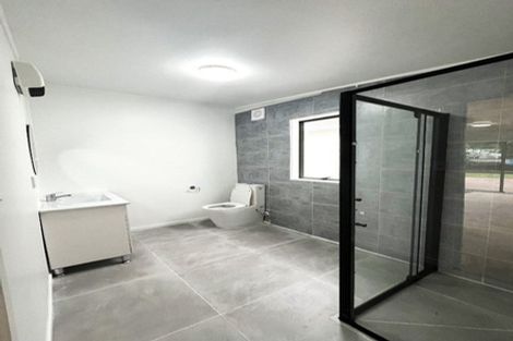 Photo of property in 7 Barrys Road, Glendene, Auckland, 0602