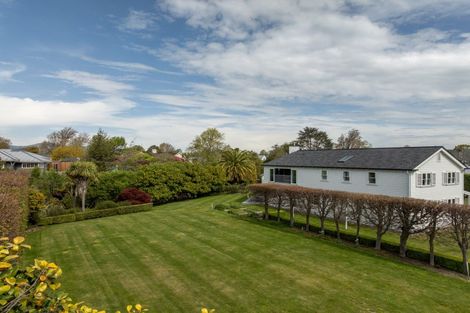 Photo of property in 9 Pentlow Place, Fendalton, Christchurch, 8052