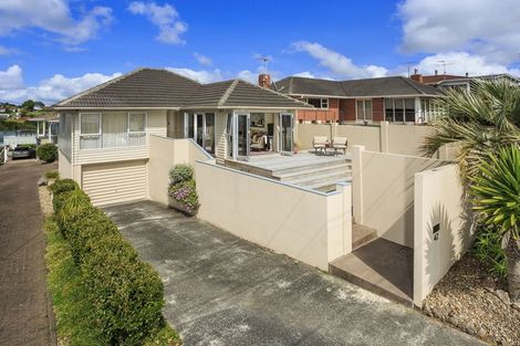 Photo of property in 1/42 Sunrise Avenue, Mairangi Bay, Auckland, 0630